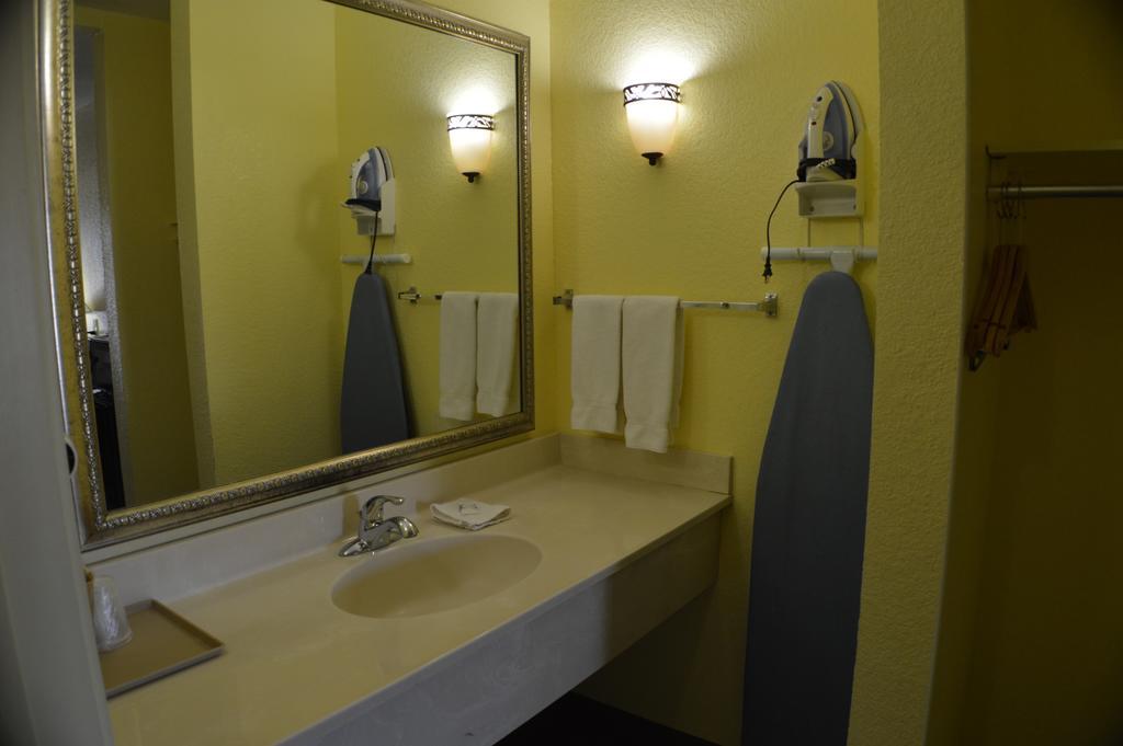 Scottish Inns Fort Worth Habitación foto